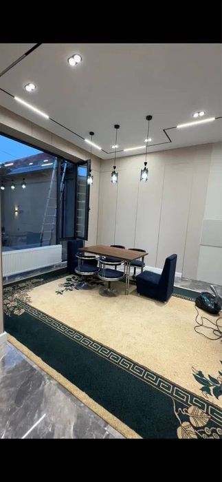 евро дом 350 м² на 2.5 сот  Hi-Tech. Махаля парвоз