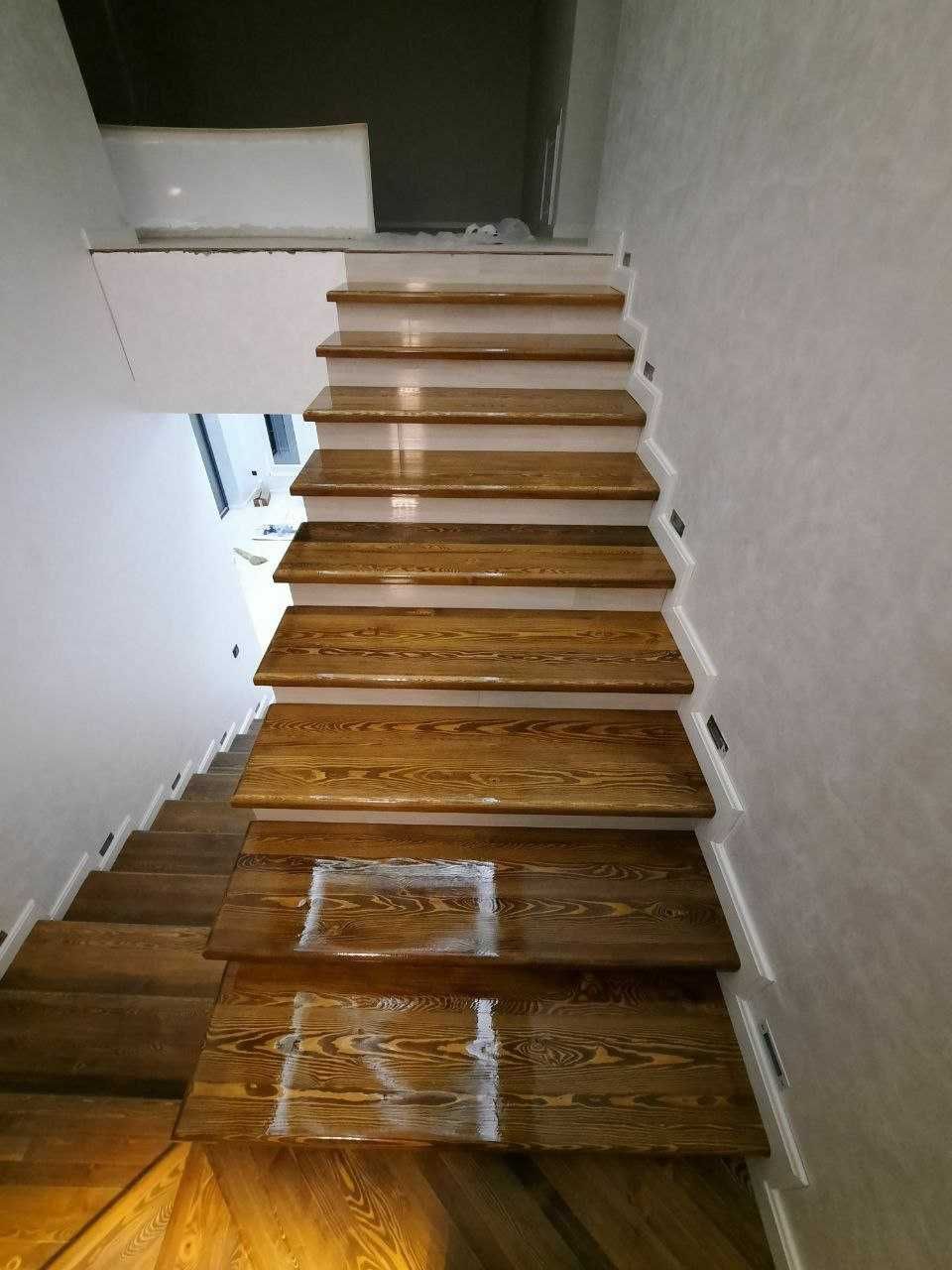 Ошхона учун мебеллар, буюрмта асосида. Эшик рам, тапчан ва лестницалар