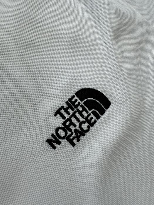 Tricou The North Face marimea XL