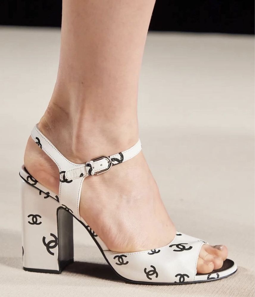 Chanel сандали