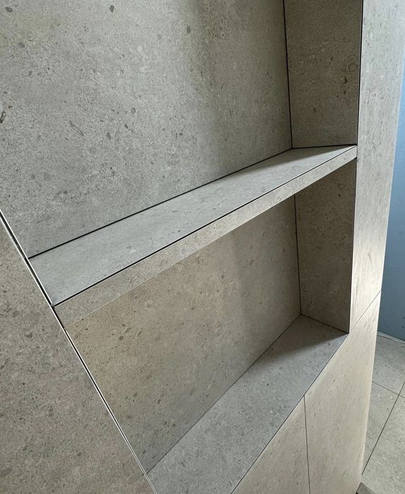 Укладка кафеля .