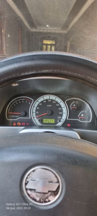 Nexia 2  2013 metan