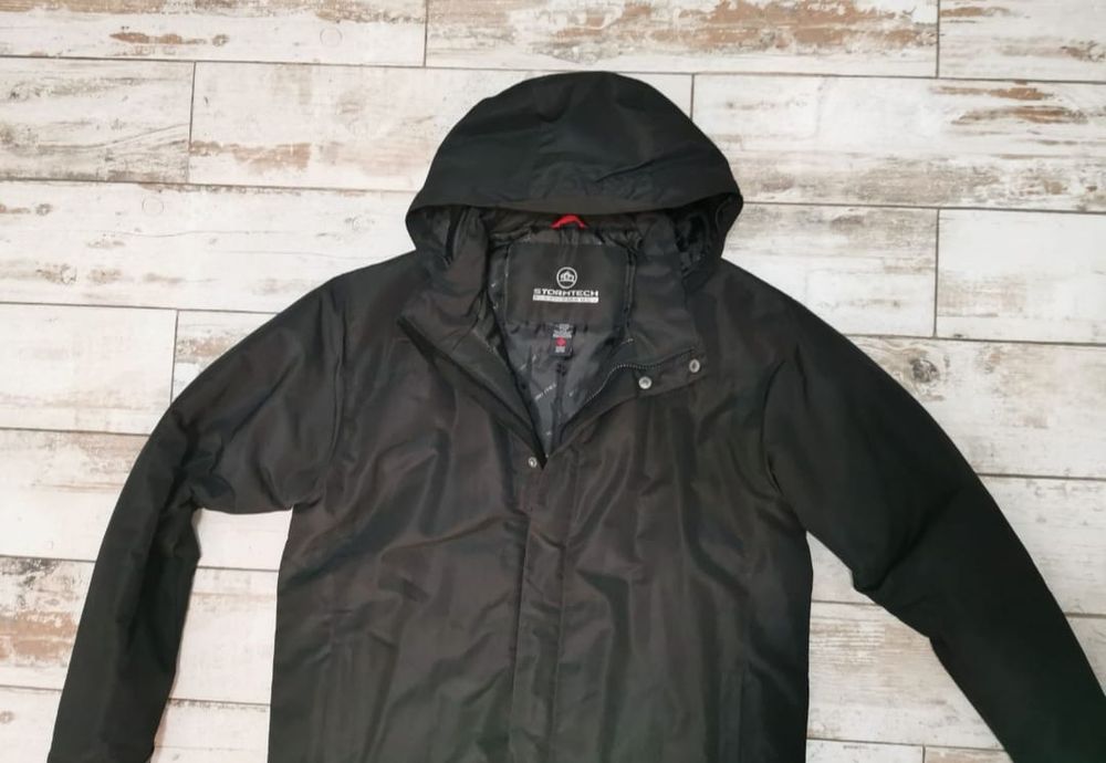 Geaca stormtech L