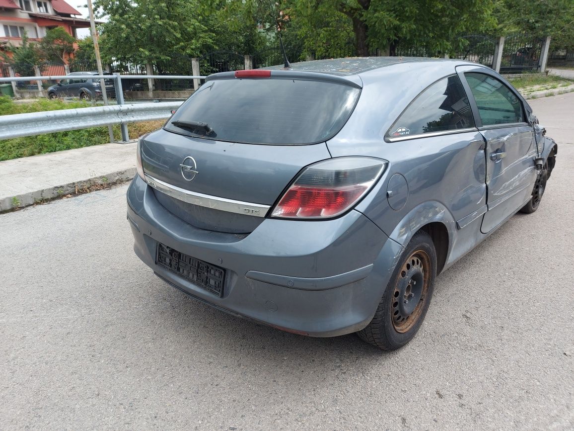 Opel Astra H / Опел Астра Х 1.9 150 НА ЧАСТИ