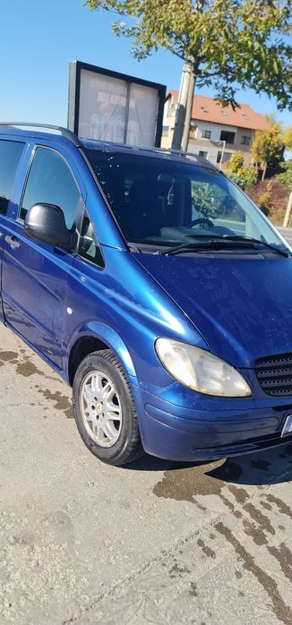 Închiriez  Mercedes Vito 5 locuri, de la  150 lei pe zi