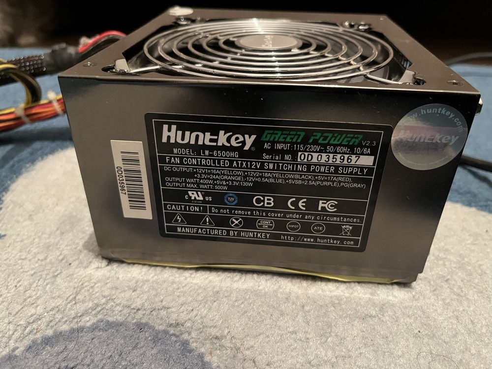 Блок питания Huntkey