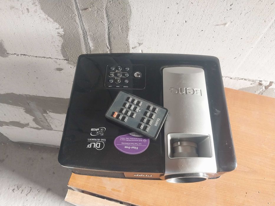 Videoproiector Benq MP575