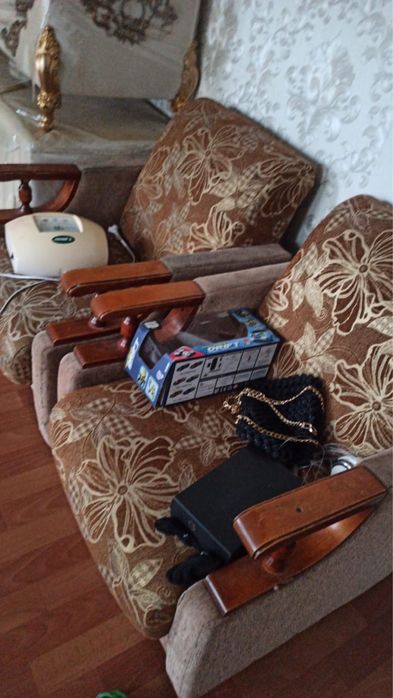 Диван кресло.