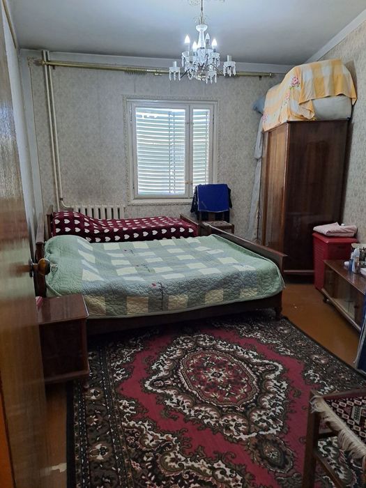 Yunsobod 19 kv yol yuzi 5/4/5/110 kv joyi yaxshi srochniy variyant