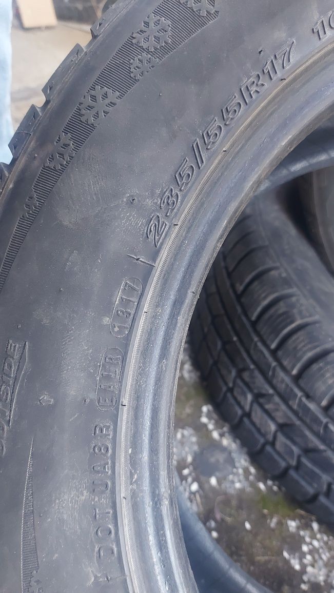 Гуми Nexen 235/55/17