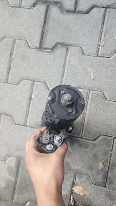 Стартер за мерцедес  а 651 906 00