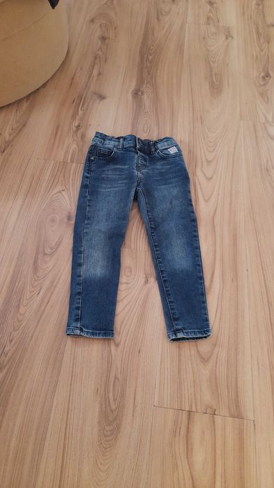 Детски  дънки за момче  3 до 4години