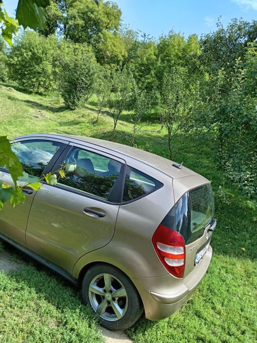 Vând Mercedes A 180 cdi