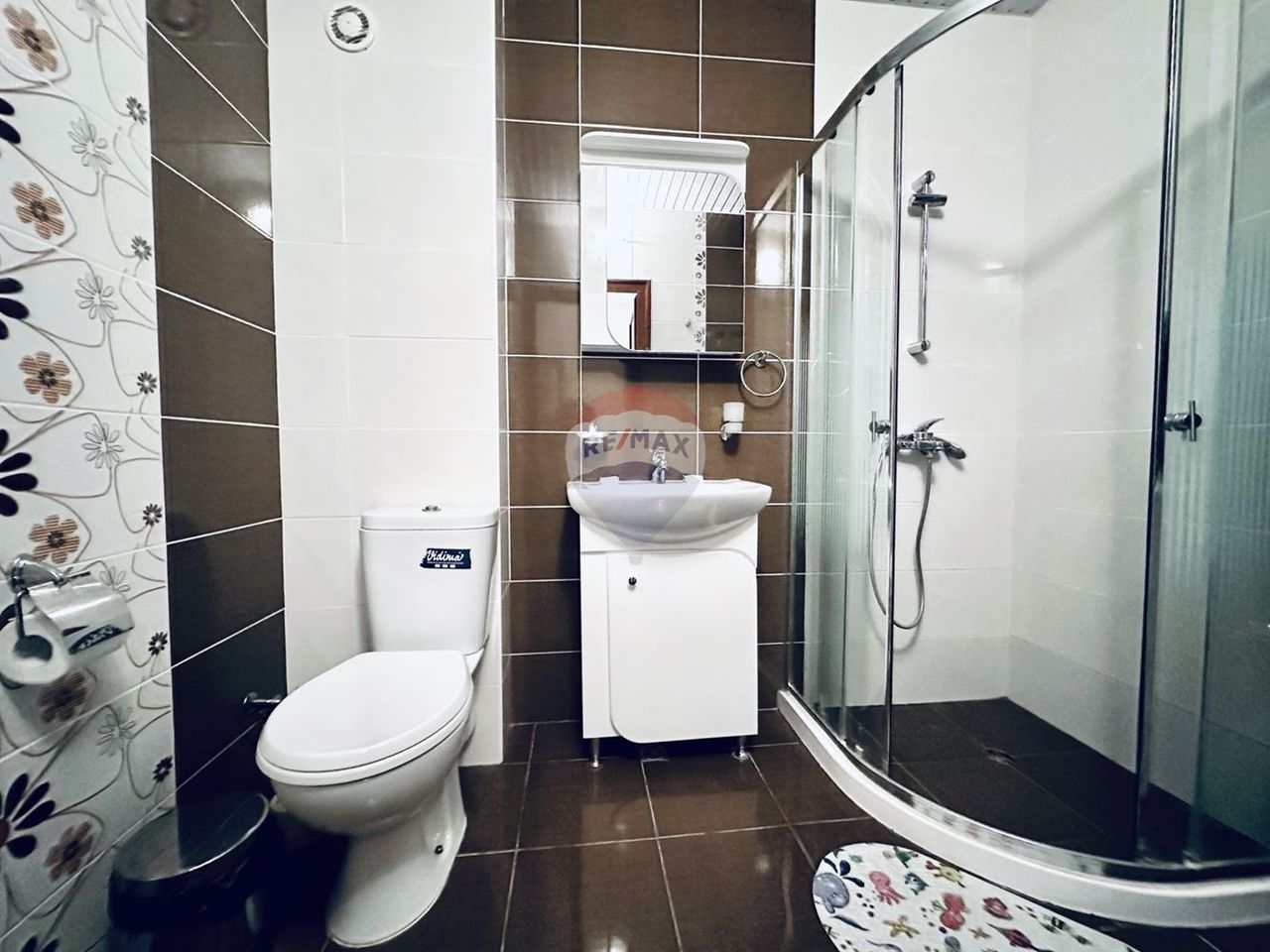 Продава се Едностаен апартамент в Балчик - 46 кв.м за 1196 €/кв.м - Снимка #11