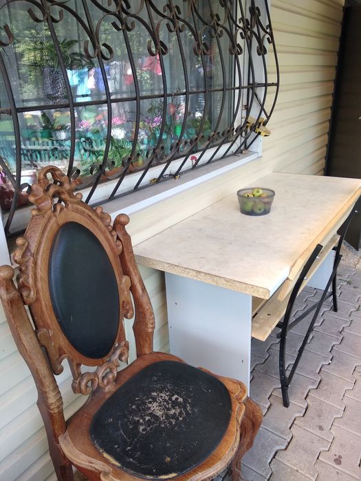 Стол от кухонного гарнитура