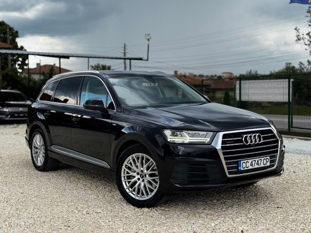AUDI Q7 S-LINE panorama