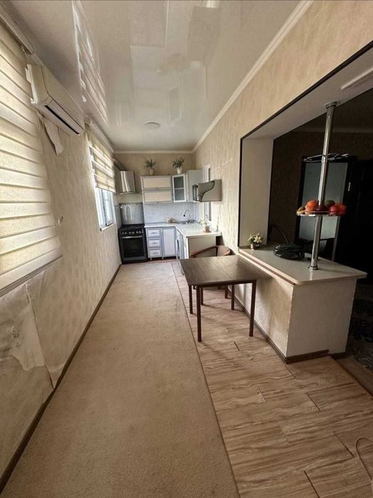 Срочно продаётся Новомосковская 55 м²