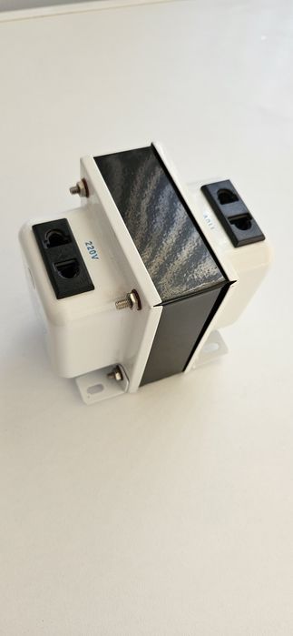 Конвертор за понижаване на V.