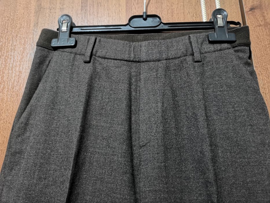 Pantaloni uniqlo