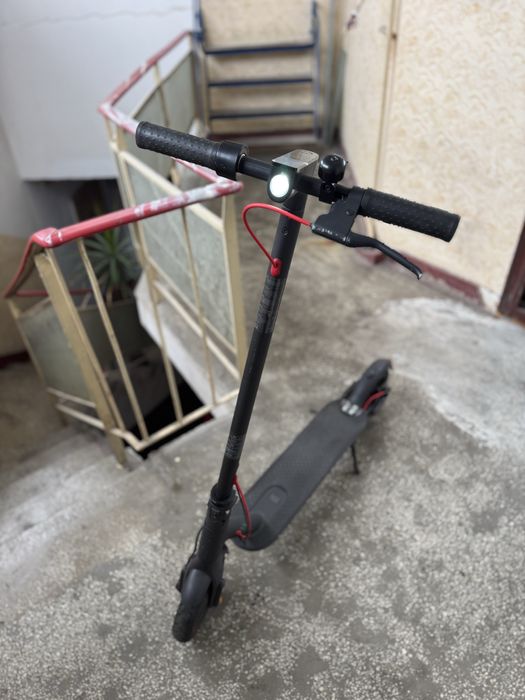 Trotineta electrica Xiaomi m360 PRO gri antracit incarcator si cutie
