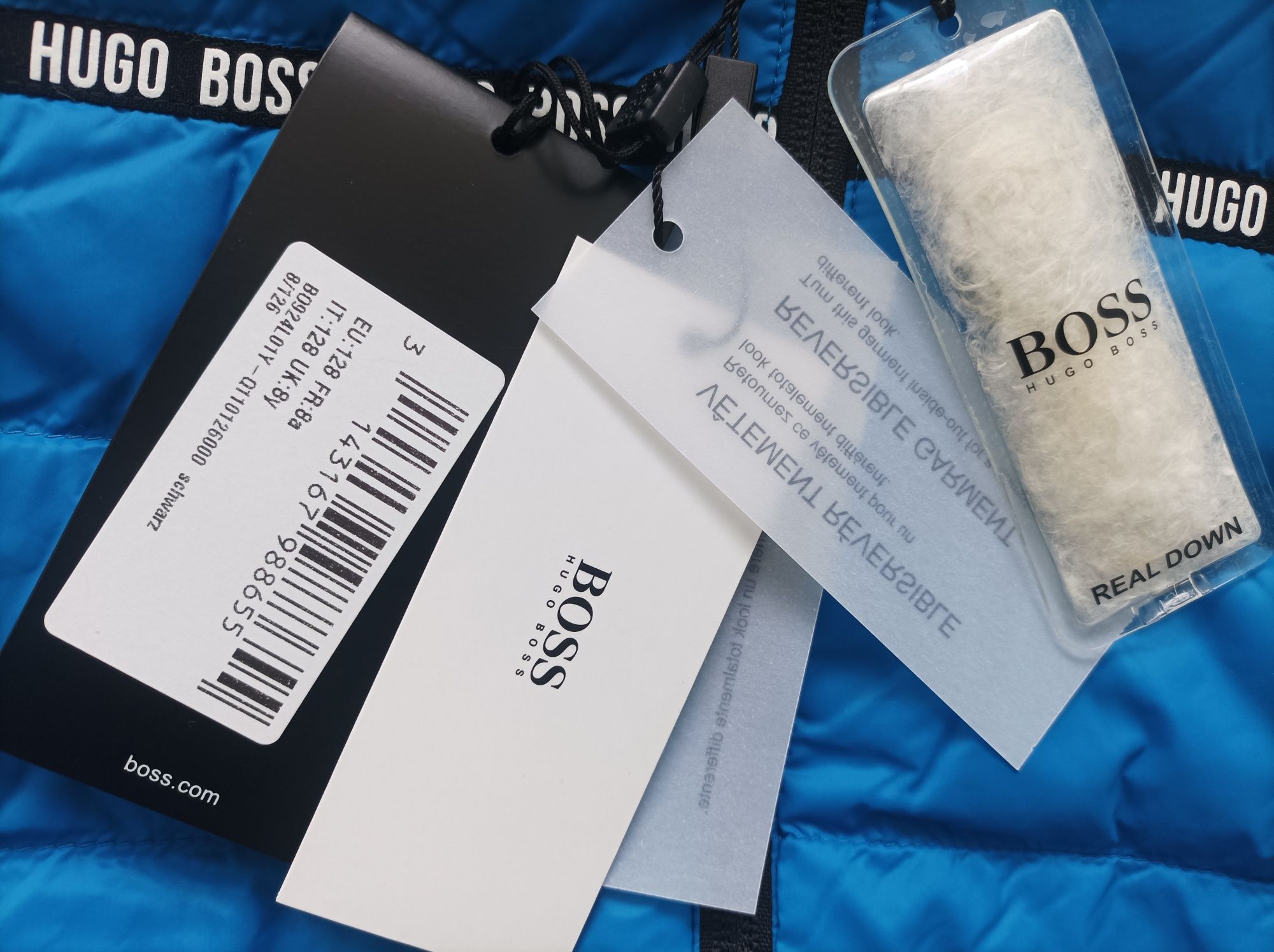 Hugo Boss 128см с две лица яке