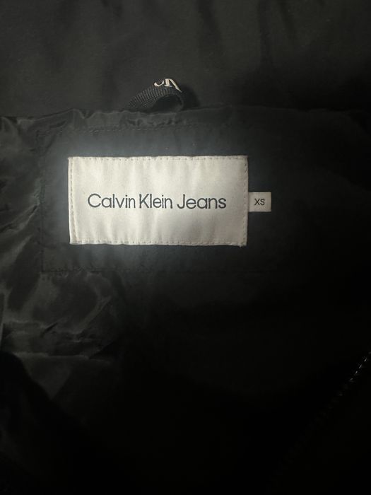 Оригинално яке на Calvin Klein Jeans
