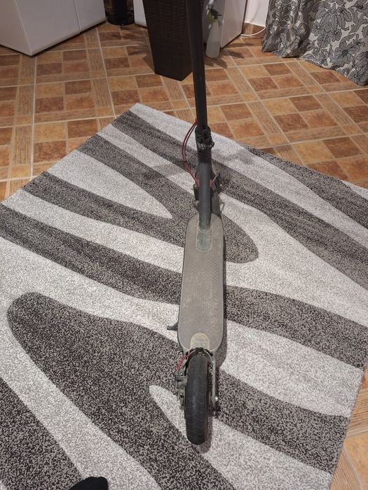 Vănd trotinetă electrică stare bună de funcționare