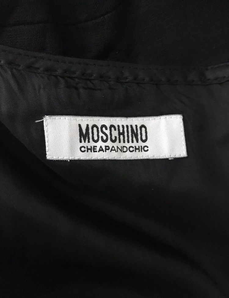 Moschino -рокля