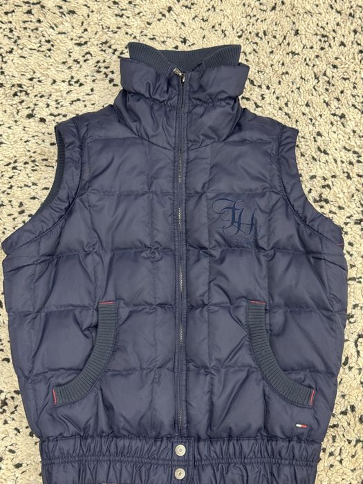 Дамски елек TOMMY HILFIGER .Размер S