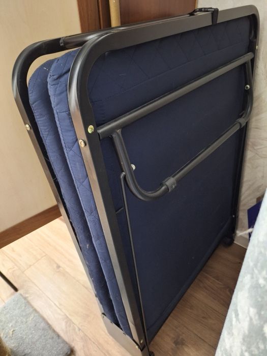 Раскладушка кровать раскладная