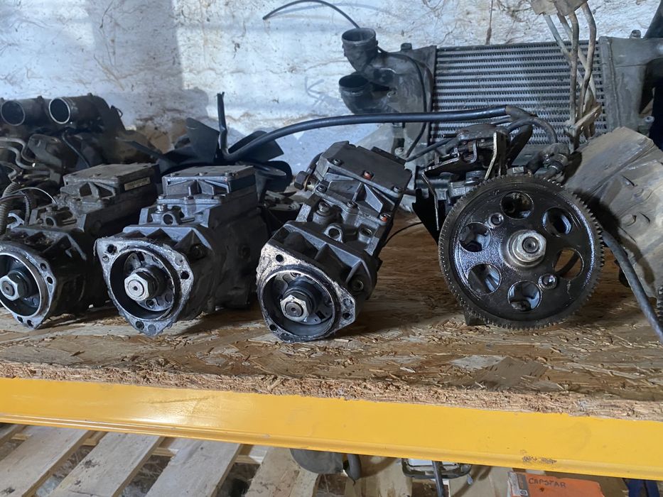 Pompa de injectie nissan atleon /cabstar /trade ecot 100