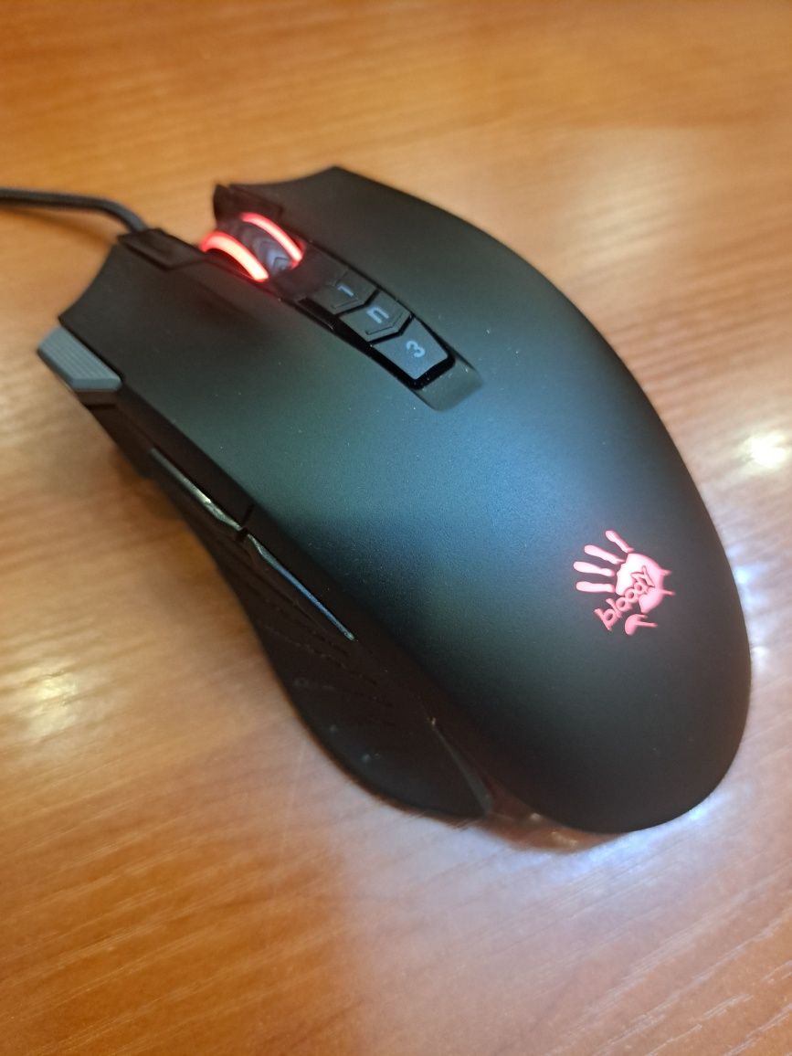 Мышь A4Tech Bloody V9MA