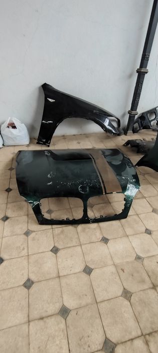Продам кузовные запчасти на BMW x6 е 71