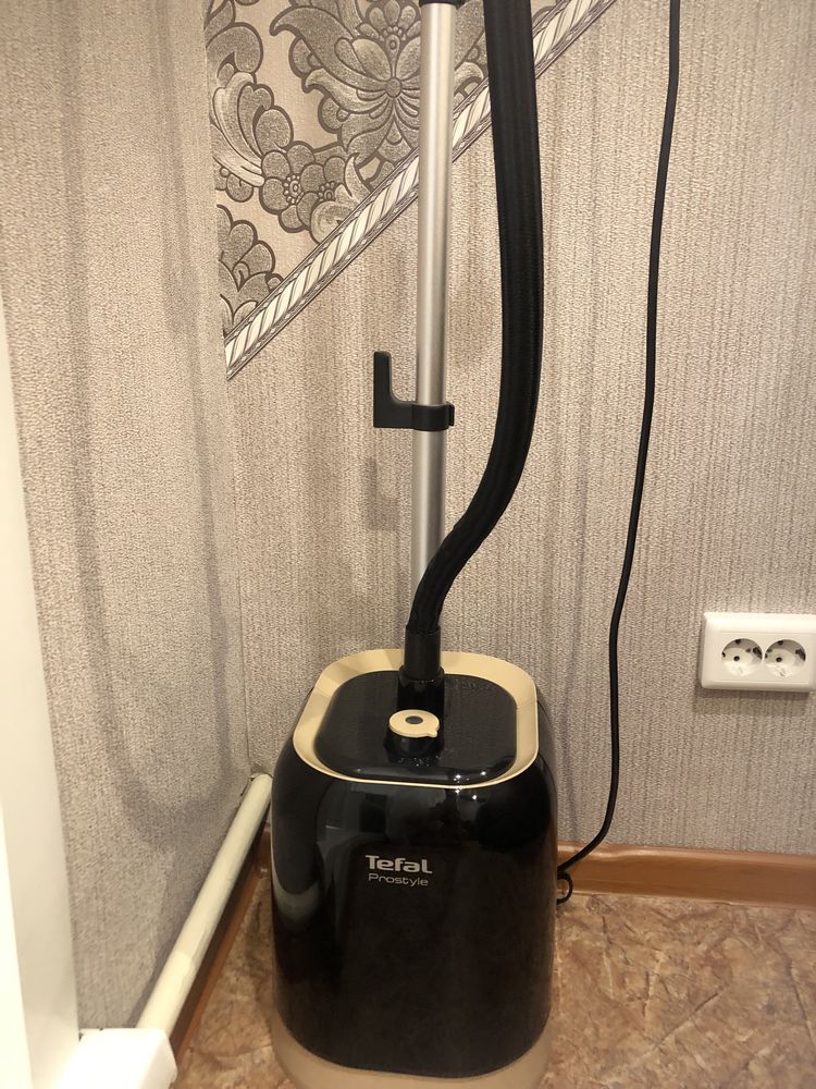 Паровой утюг Tefal