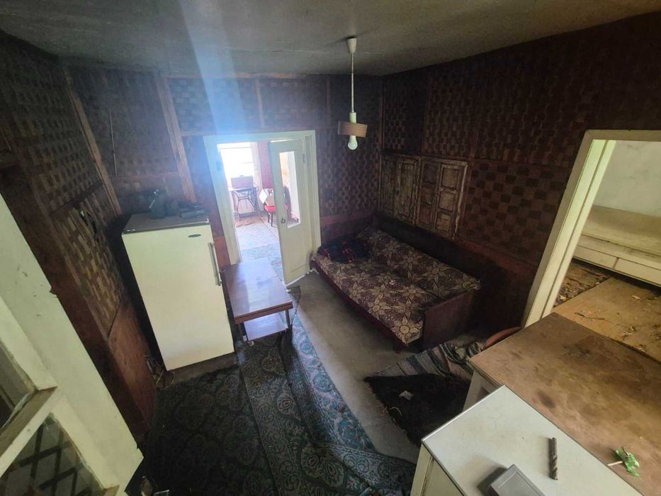Продава се Къща в с. Лозица, Област Плевен - 147 кв.м за 45 €/кв.м - Снимка #2