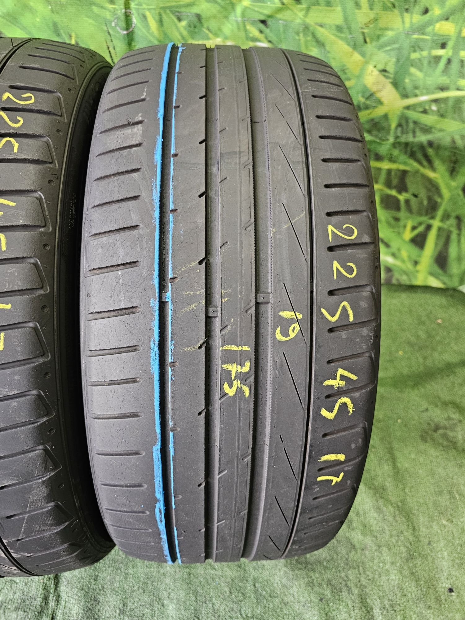 225 45 r17 hankook vara