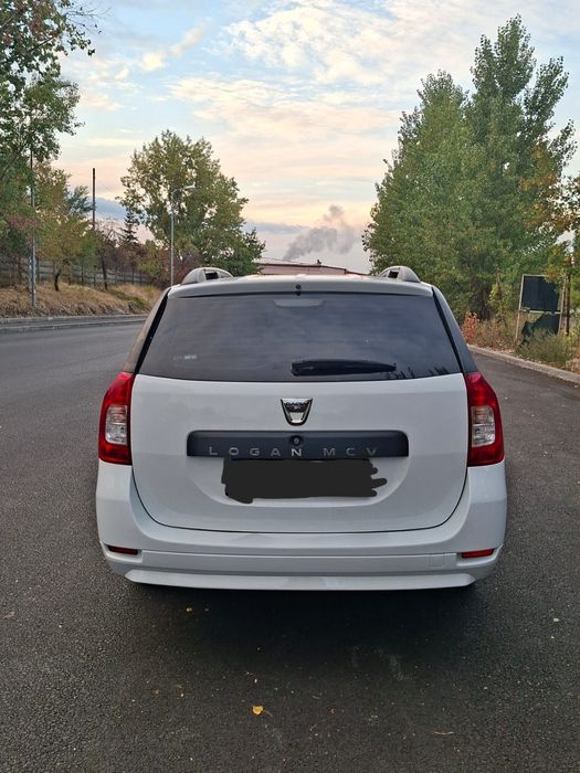 Vând Dacia Logan MCV2019