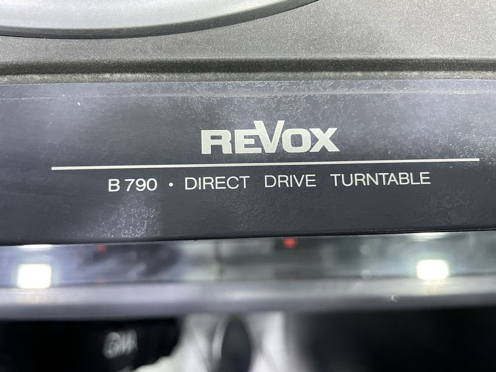 Revox B790 turntable