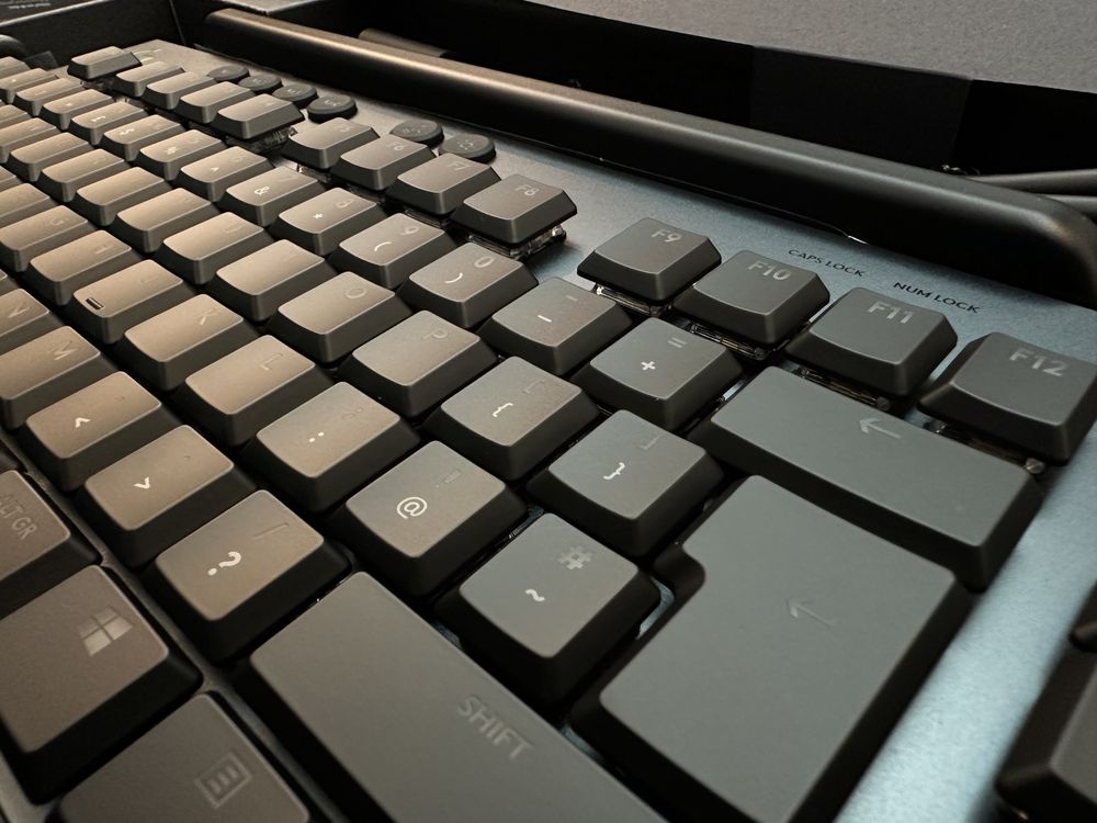 Tastatura gaming Logitech G815