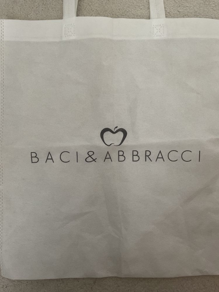 НОВА Дамска Чанта Baci & Abbracci