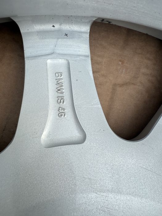 Оригинални алуминиеви джанти BMW 16” 7J ET46 5x120 — E46, E90, 1 серия