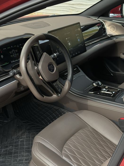 Byd Han Zeekr Lixiang Aito Deepal Tesla Lynk&Co Leapmotor
