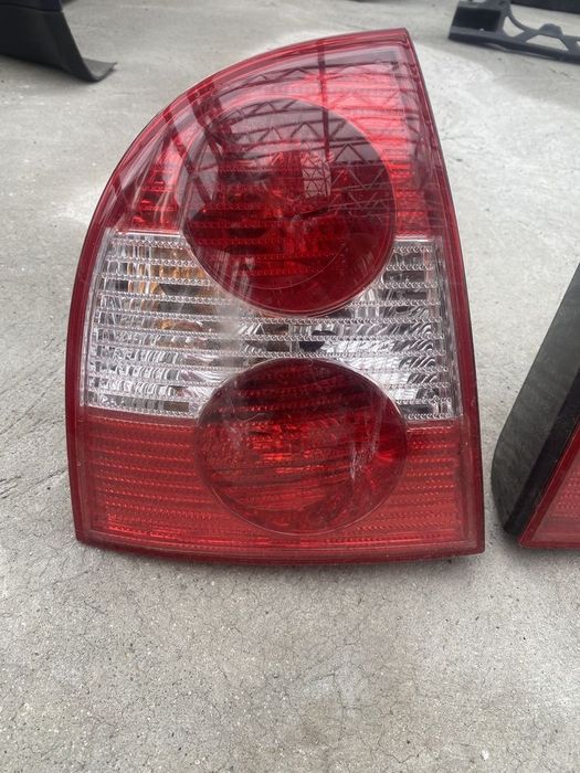 Stopuri passat b5.5 limuzina stare foarte buna