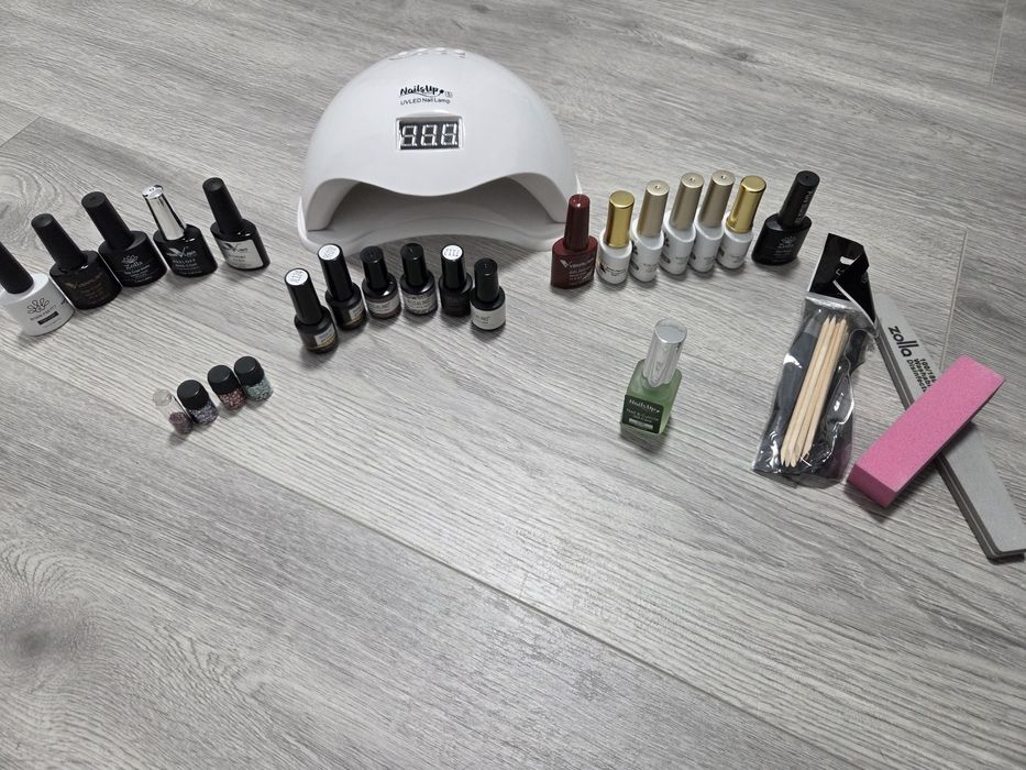 Set mani/ pedi semipermanenta