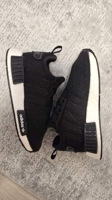 Adidas маратонки