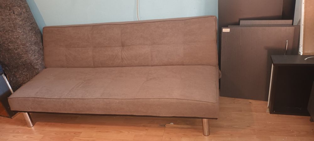 Canapea extensibila 3 locuri