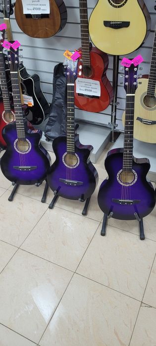 ГИТАРЫ -РАСПРОДАЖА ! Качественные! В маг.СПУТНИК Уалиханова,15!