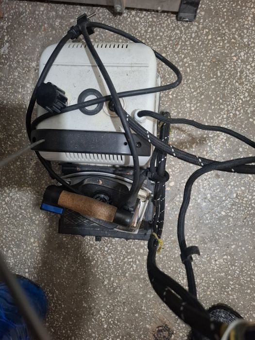 generator abur ptr.calcat 2 litri functioneaza perfect
