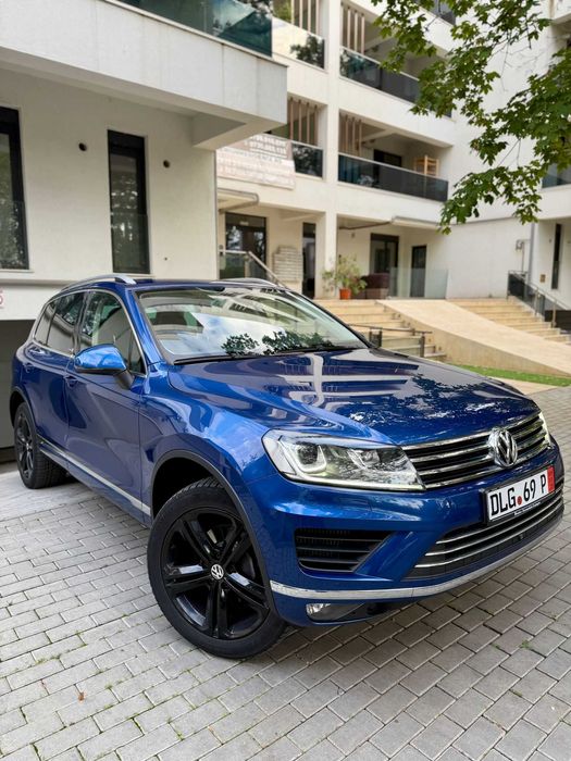 VW Touareg 3.0 Executive, Dynaudio, ACC,Pneumatică 2017 TVA DEDUCTIBIL