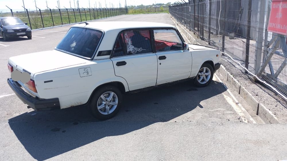 Продам Жигули 2107